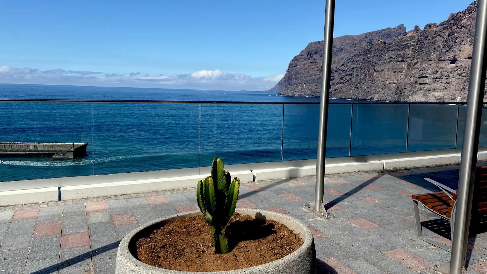 Los Gigantes Sea View By Paramount Holidays Santiago Del Teide 0*,  Spain