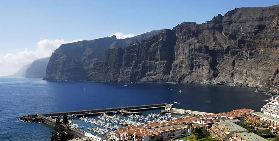 Los Gigantes Sea View By Paramount Holidays Santiago Del Teide 0*,  Spain