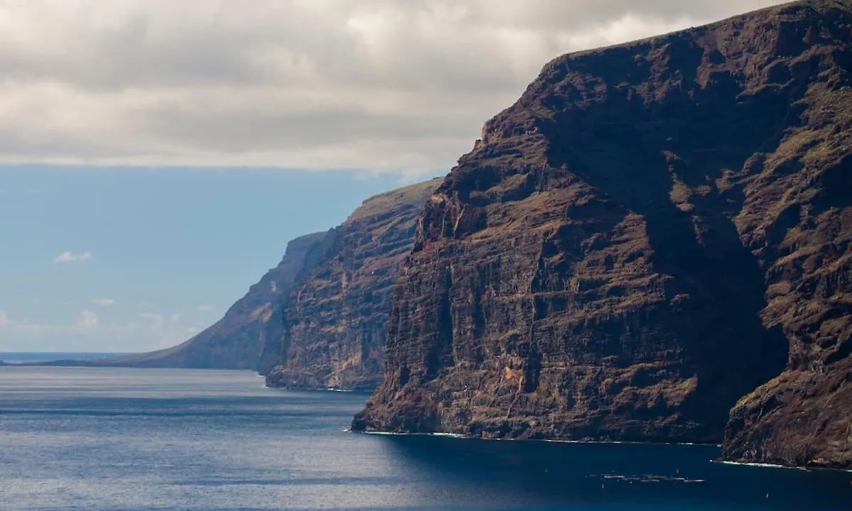 Los Gigantes Sea View By Paramount Holidays Santiago Del Teide Apartment